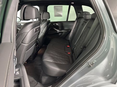 Used 2026 BMW X5 M60i w/ Climate Comfort Package image 21
