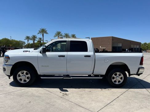 Certified 2026 RAM 2500 Big Horn AWD/4WD image 10
