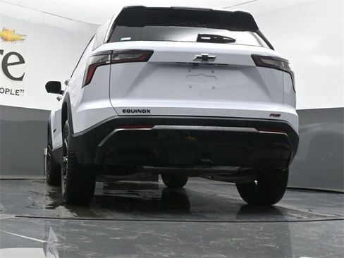 New 2026 Chevrolet Equinox RS w/ Convenience Package III image 32