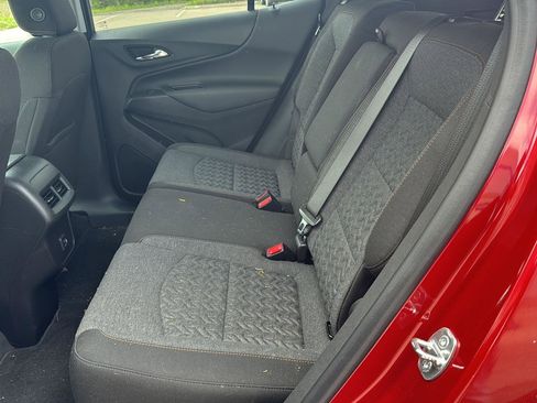 Used 2023 Chevrolet Equinox LT FWD image 10