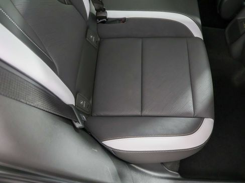 Used 2024 Buick Envision Sport Touring AWD/4WD image 27