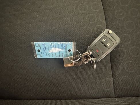 Used 2018 Chevrolet Trax LS image 39