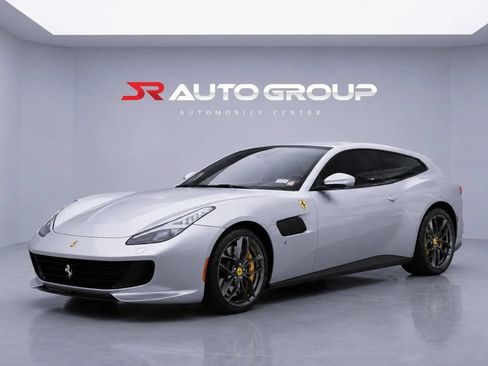 Used 2019 Ferrari GTC4Lusso T RWD image 1