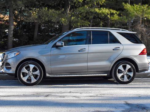 Used 2016 Mercedes-Benz GLE 350 4MATIC image 3