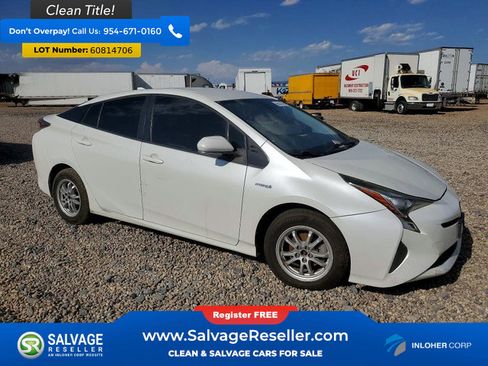 Used 2017 Toyota Prius Two FWD image 5