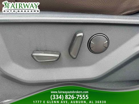 Used 2025 Ford Expedition Max King Ranch AWD/4WD image 17