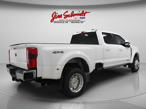 Used 2023 Ford F450 Lariat w/ Lariat Ultimate Package AWD/4WD image 6