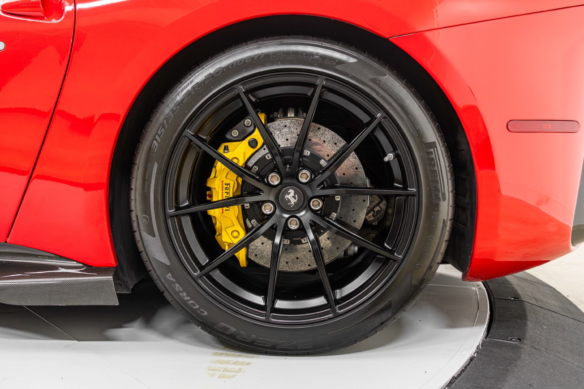 Certified 2016 Ferrari F12tdf RWD image 15