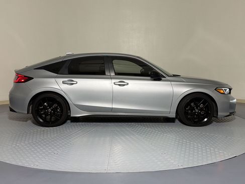 Used 2025 Honda Civic Sport image 8