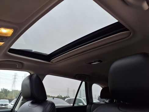 Used 2017 Subaru Outback 3.6R Limited image 11