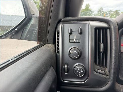 Used 2017 Chevrolet Silverado 1500 LT w/ All Star Edition AWD/4WD image 12