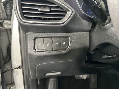 Used 2020 Hyundai Santa Fe SEL image 19