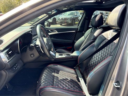 Used 2021 Genesis G70 3.3T w/ Sport Package image 22