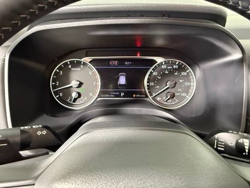 Used 2026 Nissan Rogue SV FWD image 19