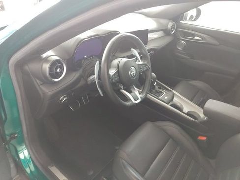 Used 2024 Alfa Romeo Tonale Veloce AWD/4WD image 6