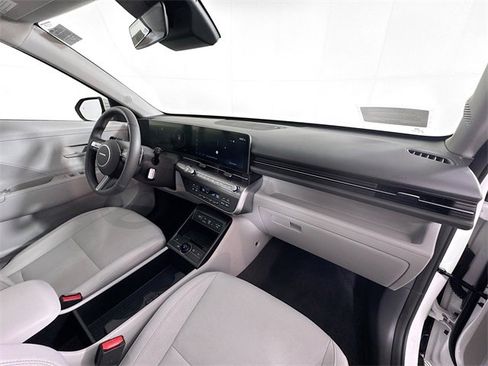 Used 2024 Hyundai Kona SEL w/ Convenience Package image 34