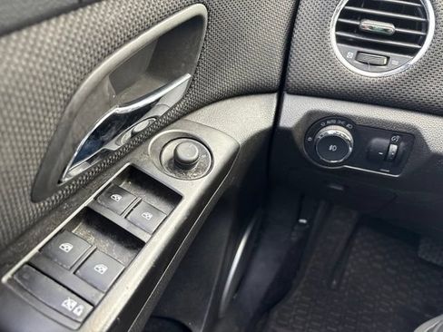 Used 2012 Chevrolet Cruze LT w/ All-Star Edition FWD image 21