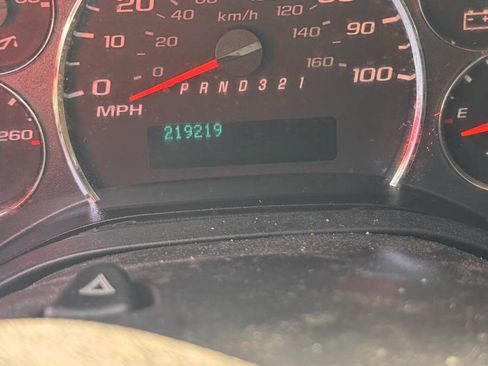 Used 2012 Chevrolet Express 1500 RWD image 19