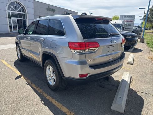 Used 2016 Jeep Grand Cherokee Laredo image 10