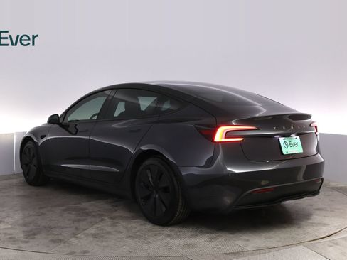 Used 2025 Tesla Model 3 Long Range RWD image 17