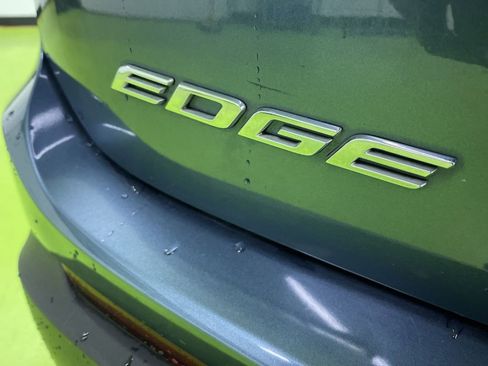 Used 2018 Ford Edge SEL w/ Equipment Group 201A image 13