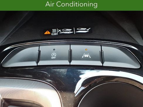 Certified 2024 Buick Envista Sport Touring w/ Convenience I Package FWD image 24