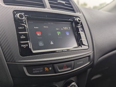 Used 2017 Mitsubishi Outlander Sport ES AWD/4WD image 16