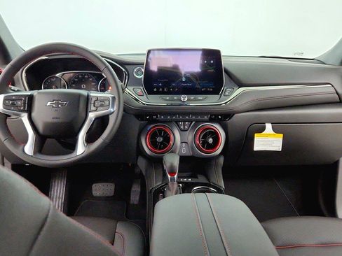 Used 2025 Chevrolet Blazer RS AWD/4WD image 28