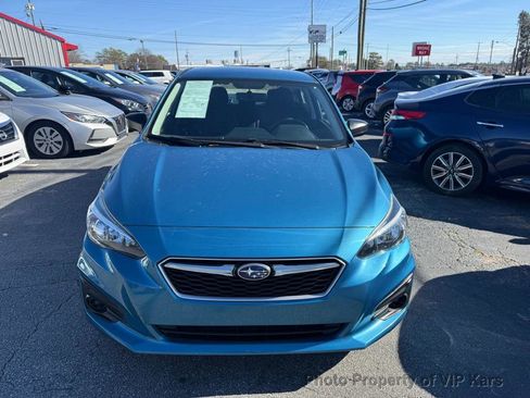 Used 2017 Subaru Impreza 2.0i image 2