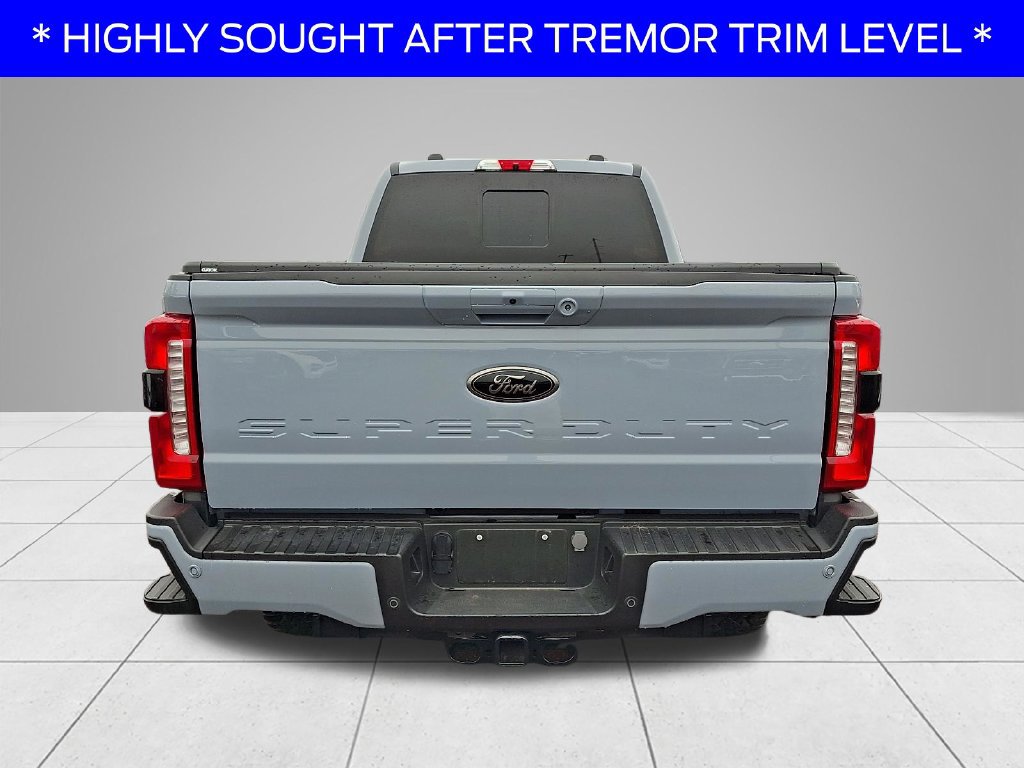 Used 2024 Ford F250 Lariat w/ Lariat Ultimate Package AWD/4WD image 3