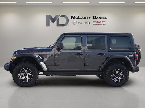 Used 2018 Jeep Wrangler Unlimited Rubicon image 3