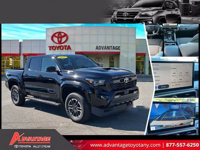 Used 2025 Toyota Tacoma TRD Sport w/ TRD Sport Upgrade Package