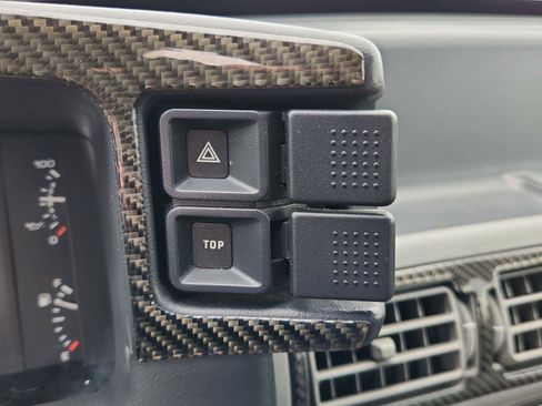 Used 1988 Ford Mustang LX RWD image 17