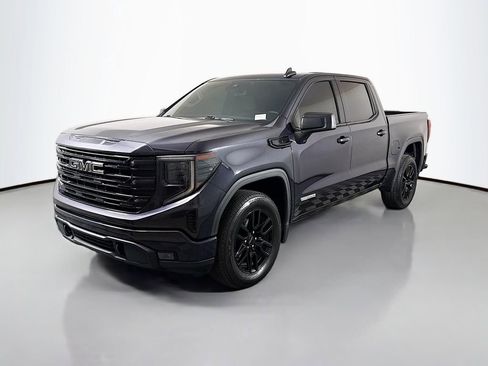 Used 2022 GMC Sierra 1500 Elevation RWD image 3