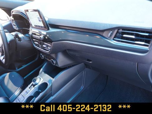 Used 2025 Ford Escape ST-Line AWD/4WD image 20