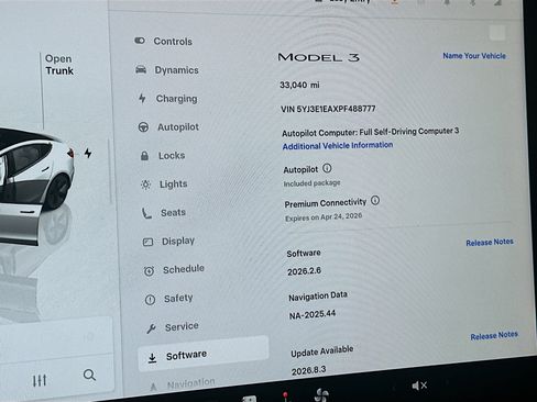Used 2023 Tesla Model 3 Standard Range image 17