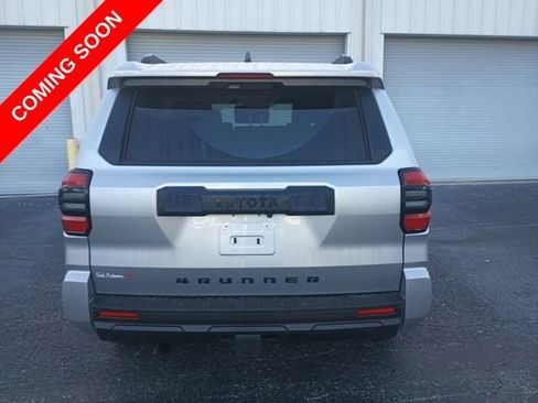 Used 2026 Toyota 4Runner SR5 RWD image 4