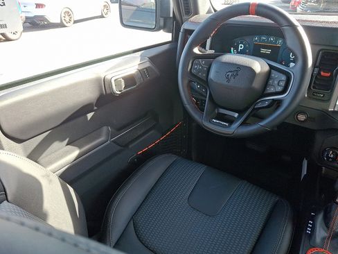 New 2025 Ford Bronco Raptor image 9