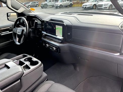 Used 2022 GMC Sierra 1500 Elevation image 21