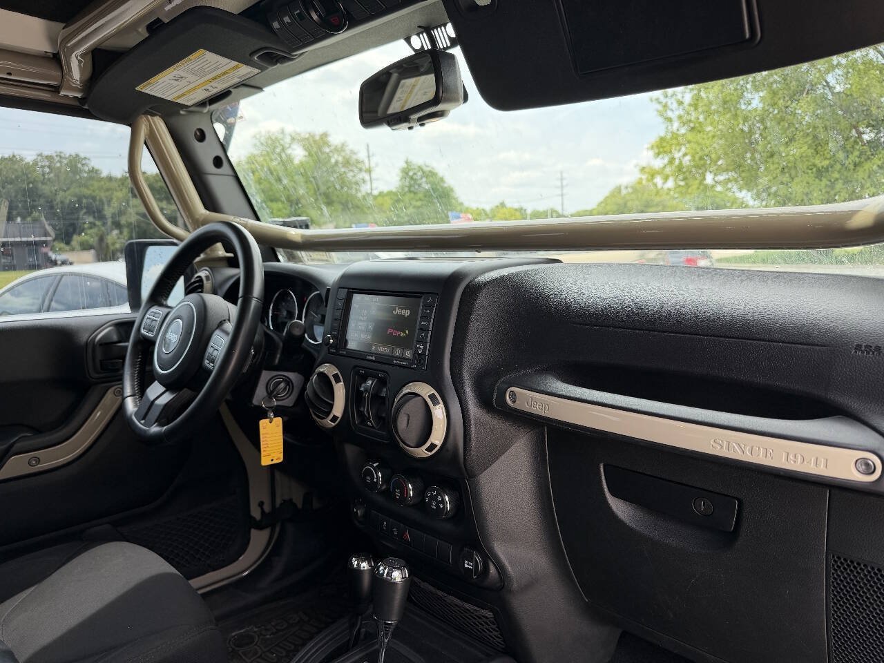 Used 2017 Jeep Wrangler Unlimited Sport w/ Quick Order Package 24S AWD/4WD image 21