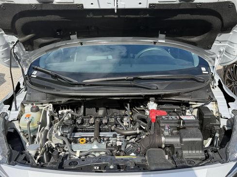 Used 2025 Nissan Versa SV FWD image 30
