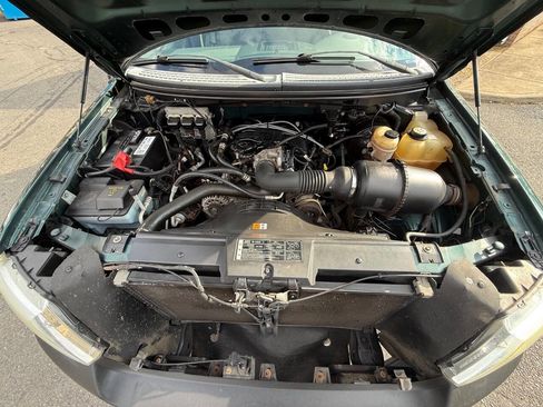 Used 2007 Ford F150 STX image 19