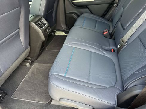 Used 2025 Chevrolet Blazer RS w/ Driver Confidence II Package FWD image 10