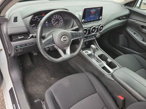 Used 2024 Nissan Sentra SV w/ All-Weather Package FWD image 8