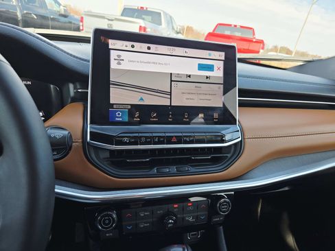 Used 2024 Jeep Compass Limited w/ Elite Group image 26