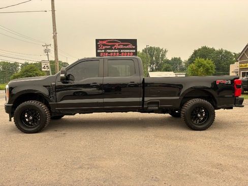 Used 2023 Ford F350 XL w/ STX Appearance Package AWD/4WD image 2
