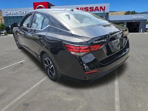 Used 2025 Nissan Sentra SV w/ All-Weather Package FWD image 9