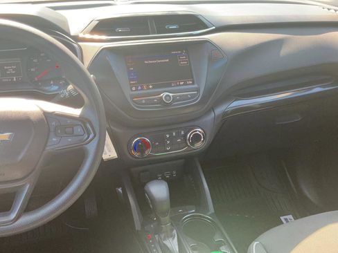 Certified 2022 Chevrolet TrailBlazer LS FWD image 16