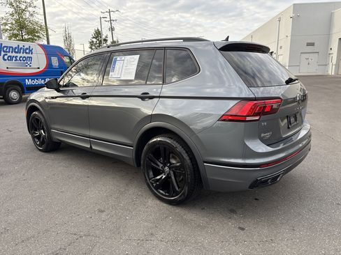 Used 2023 Volkswagen Tiguan SE R-Line image 7