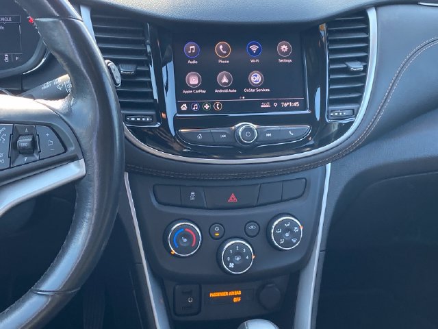 Used 2022 Chevrolet Trax LT w/ Premium Seat Package AWD/4WD image 10